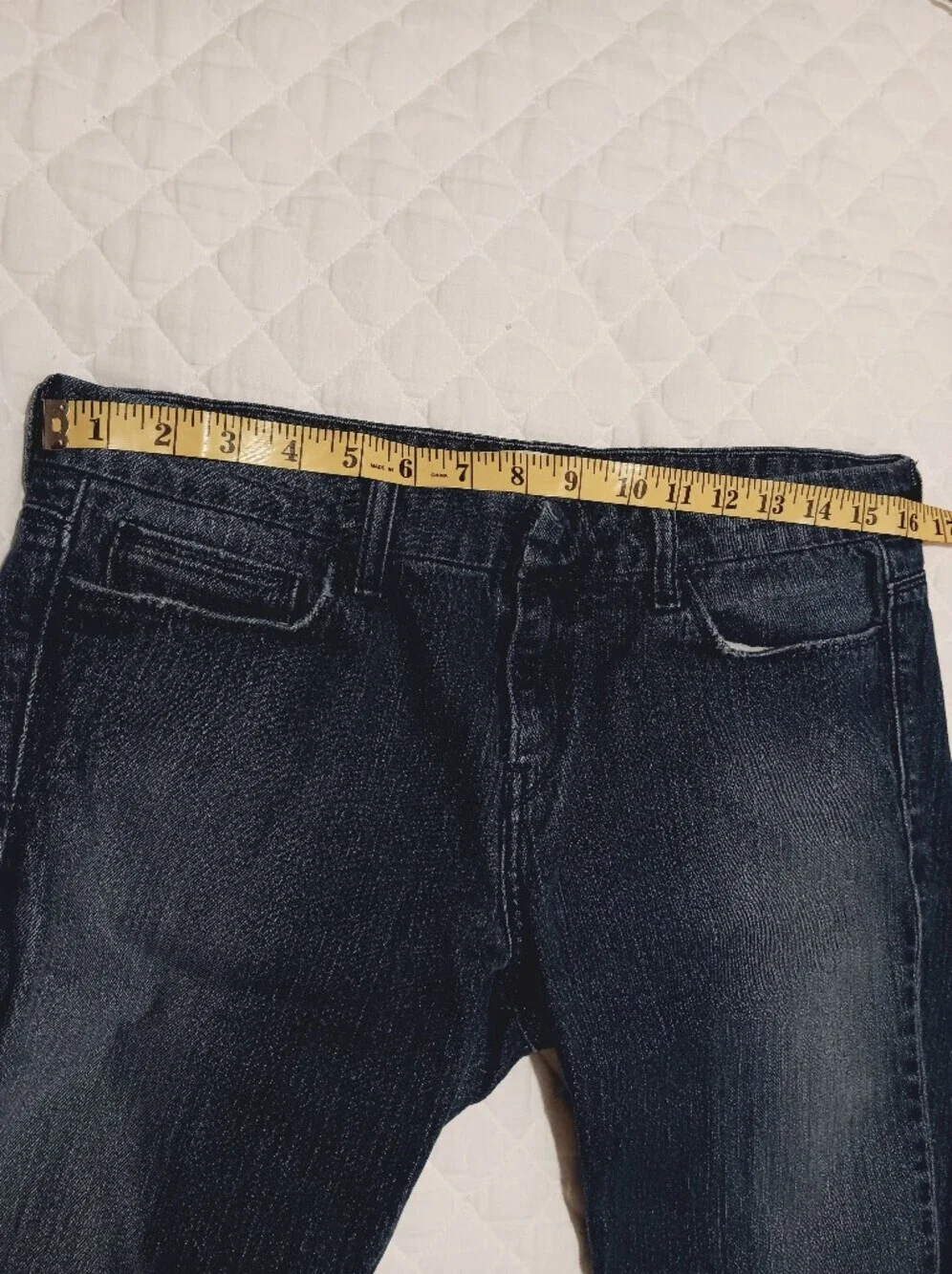 LEVI'S ~ Size 10 Women's 545 Low Rise Med Wash Denim Bermuda Jeans Shorts ~ Blue